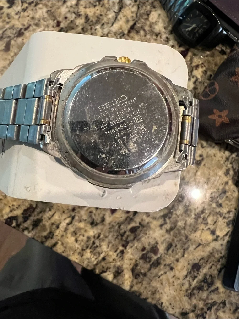 Seiko men’s vintage watch, water resistant